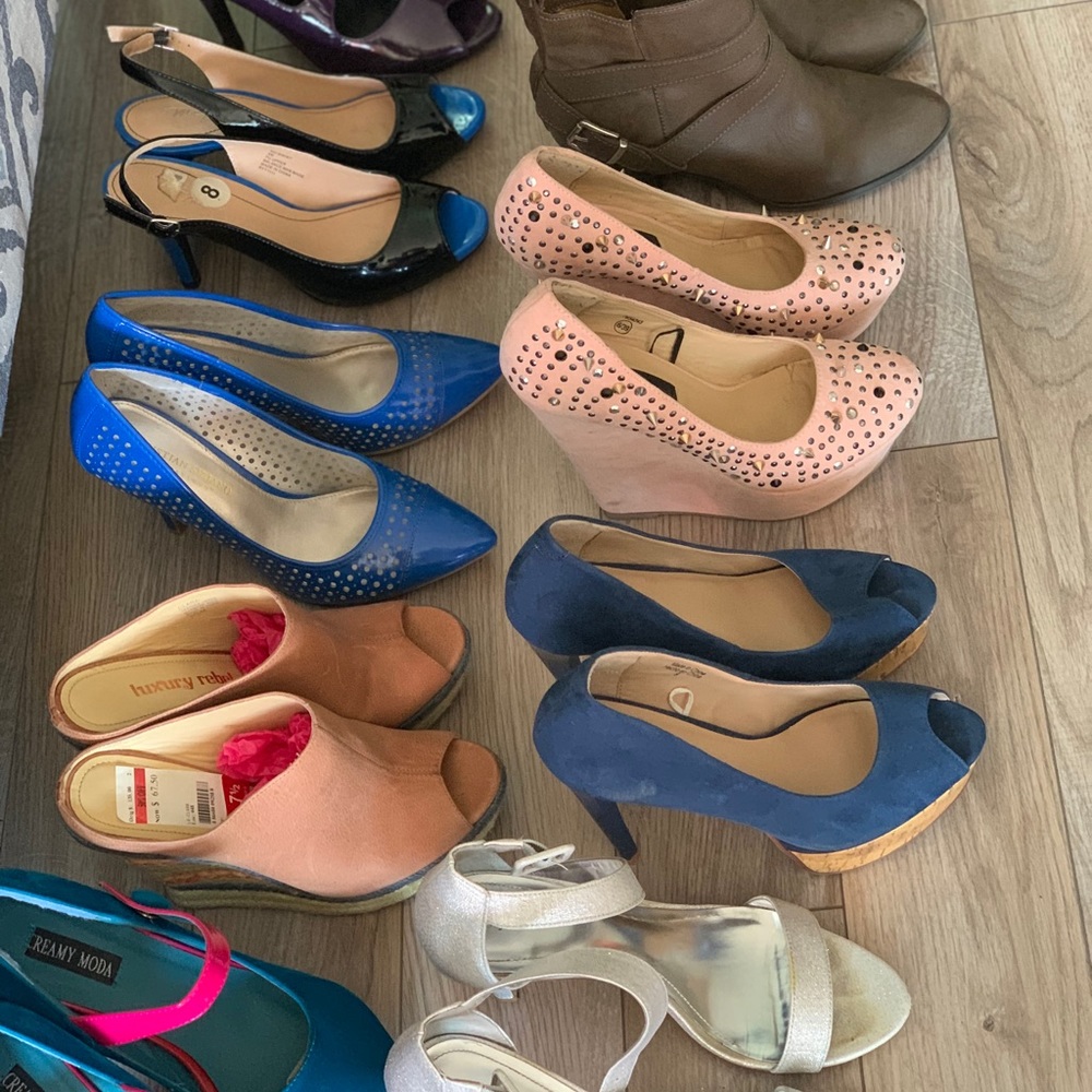 Heels and mini boots 👠👡👠👡👠👡👠👡🥾👢